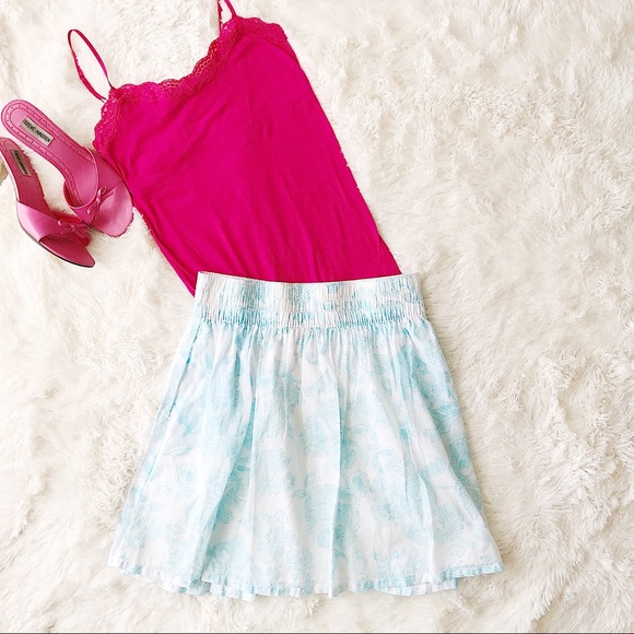 Old Navy white/Aqua floral skirt size medium - Picture 7 of 7